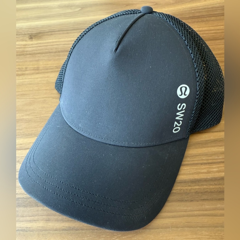 lululemon athletica SW20 Black Cap